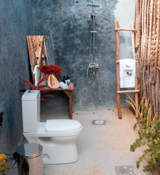 바다 전망 디럭스 3인룸, Kusini Beach Bungalows