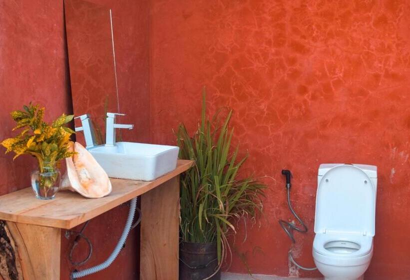 Трехместный Номер Deluxe Вид на Море, Kusini Beach Bungalows