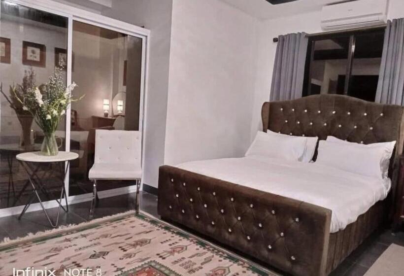 סוויטה נוף להרים, Gmb Arte