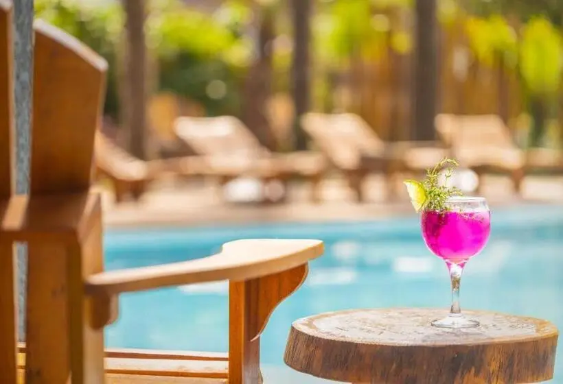 デラックススイート, Mandala Beach