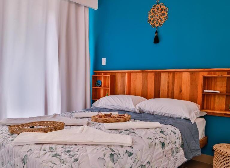 سوییت خانوادگی, Mandala Beach