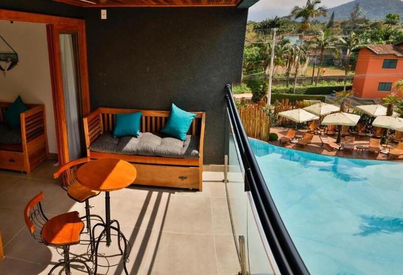 سوییت خانوادگی, Mandala Beach