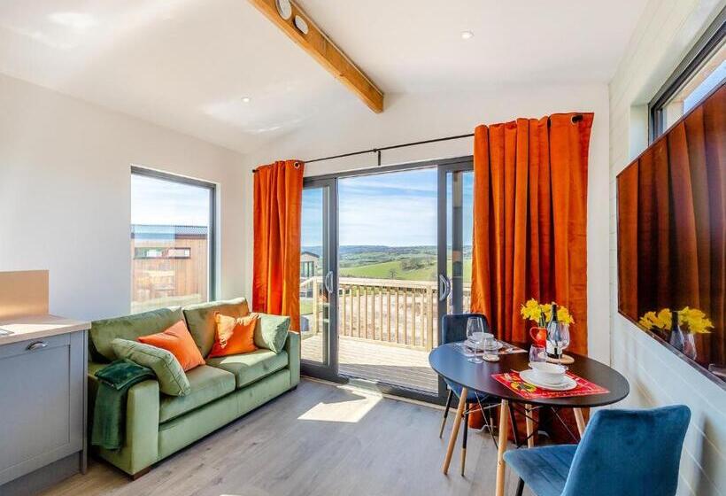 خانه 1 خوابه, Belan View Lodges