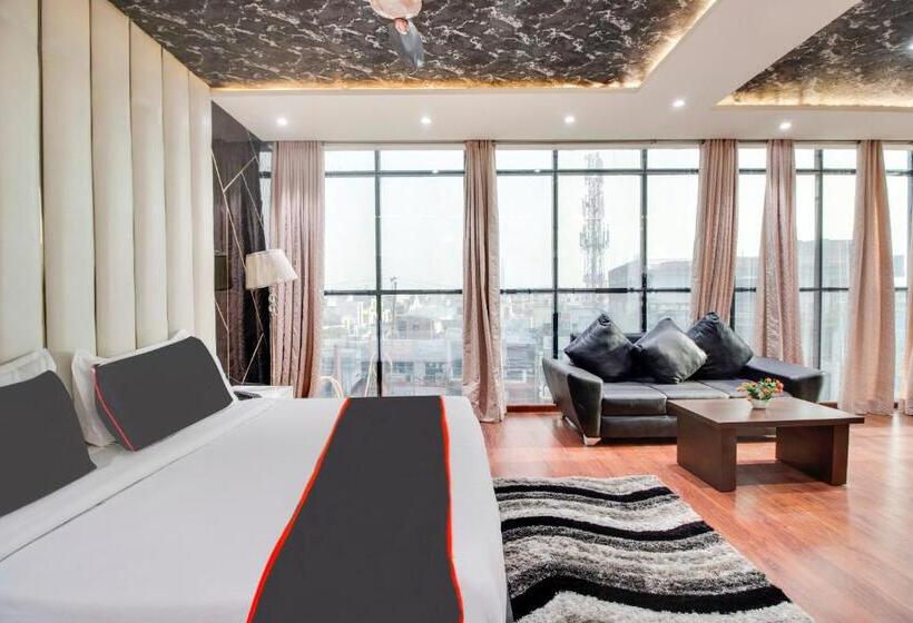 三人经典房间, Super Collection O Bareilly Near Satellite Bus Stand Formerly Amber Heights