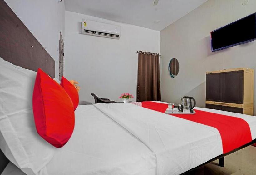 Номер Стандарт, O Sai Krishna Residency