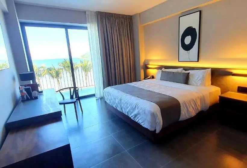 キングサイズベッドのデラックスルーム, Viaggio Resort Mazatlan