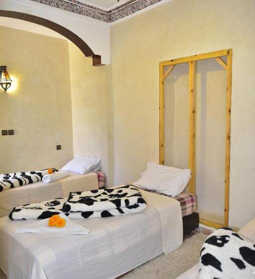 Номер Стандарт Трехместный, Auberge De La Vallée