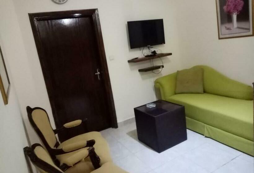 استودیوی لوکس, الفارس الوسيم للشقق الفندقيه