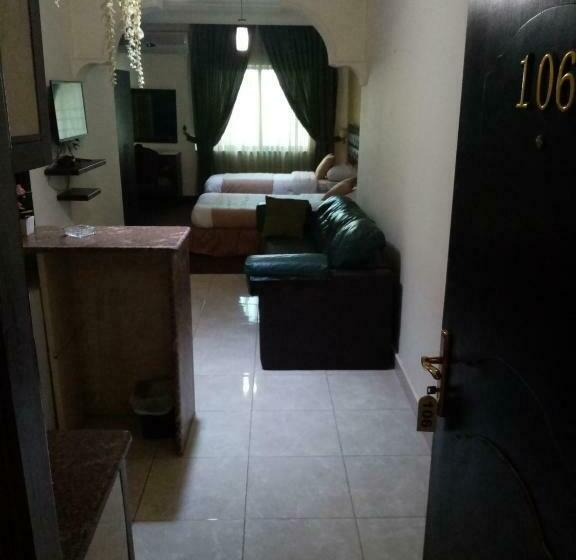 استودیوی لوکس, الفارس الوسيم للشقق الفندقيه