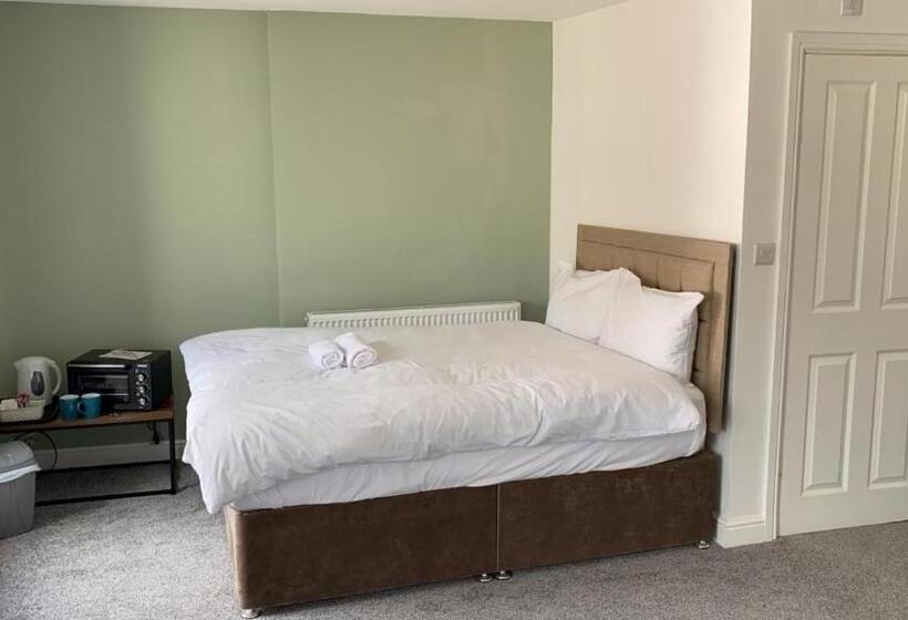 شقة غرفة واحدة, Victoria