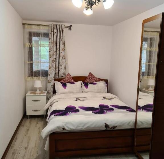 4间卧室的房子, Casa Hera