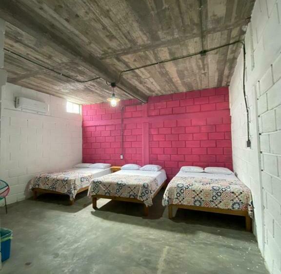 스탠다드 트리플 룸, Mesón Carranza