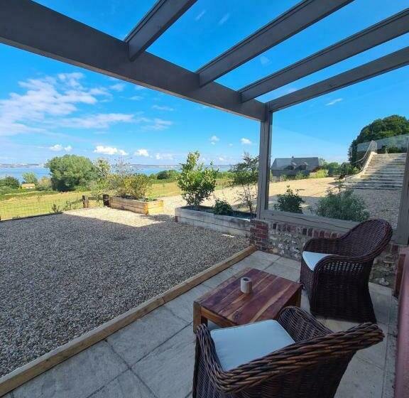 オーシャンビュースタンダードルーム, La Terrasse De L Estuaire   Honfleur