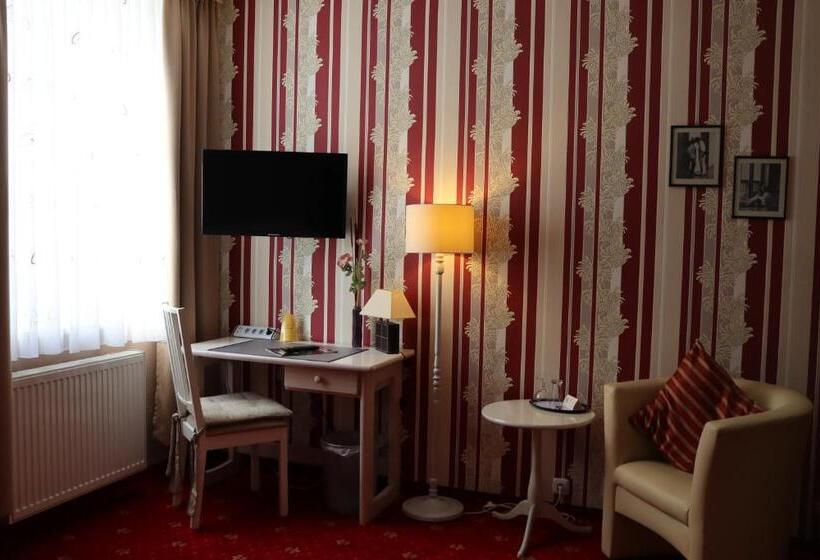 Номер Стандарт, Boulevardhotel Sängerstadt Alle Zimmer Klimatisiert