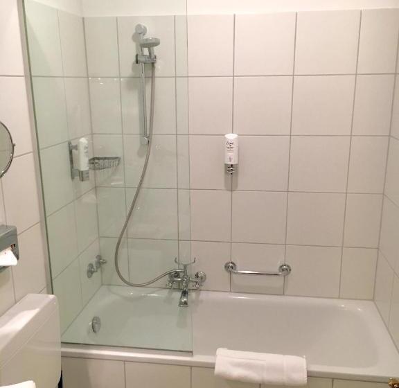 اتاق استاندارد با بالکن, Gästehaus Höpkens Ruh