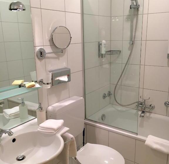 اتاق استاندارد با بالکن, Gästehaus Höpkens Ruh