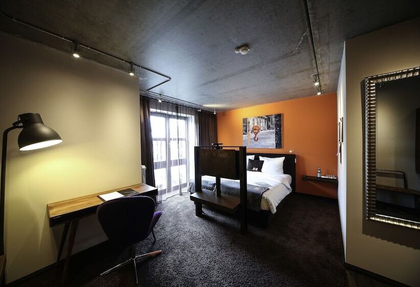 חדר קומפורט, Altes Stahlwerk Business & Lifestyle