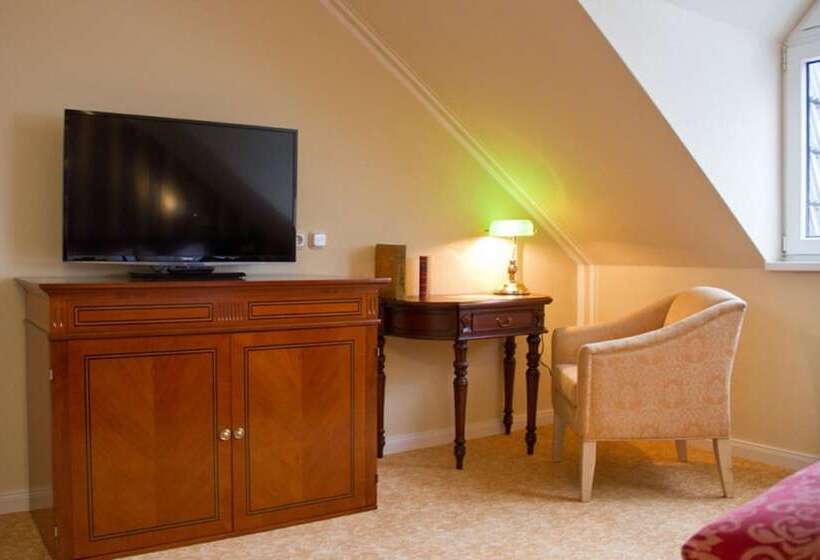 패밀리 룸, Ambassador Potsdam