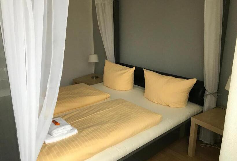 آپارتمان 2 خوابه, Apartments Les Jardins