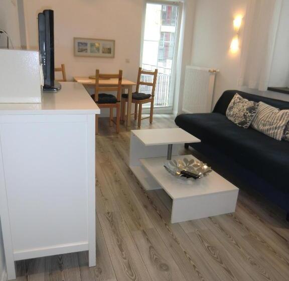 سوییت, Apartments Les Jardins