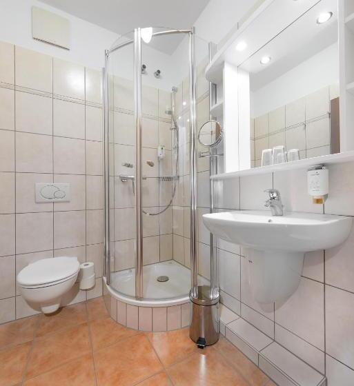 스탠다드 룸, Conventgarten