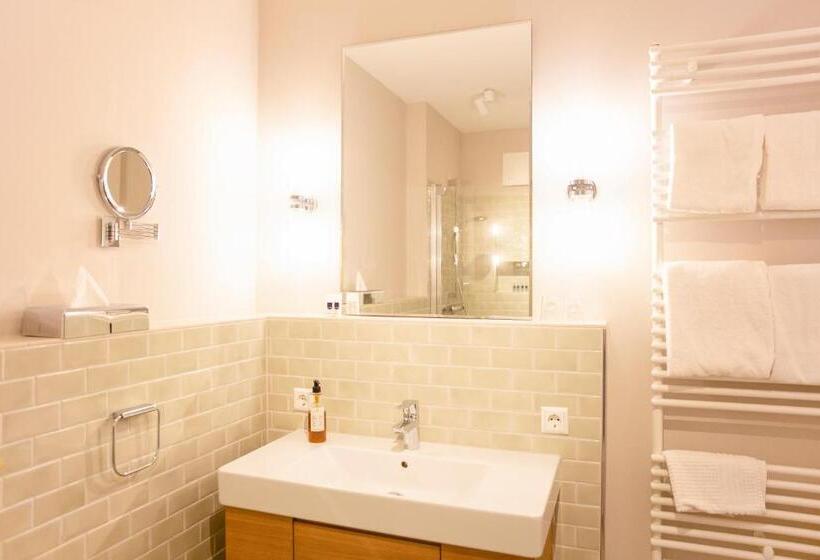 디럭스 룸, Conventgarten