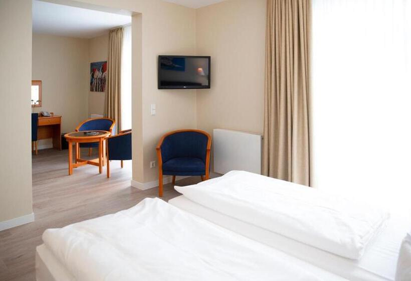 주니어 스위트, Conventgarten