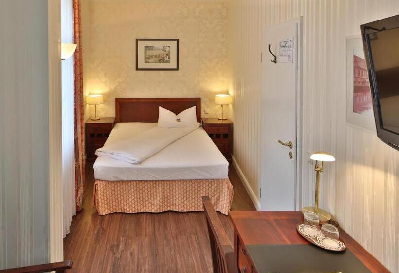 스탠다드 싱글 룸, Elefant