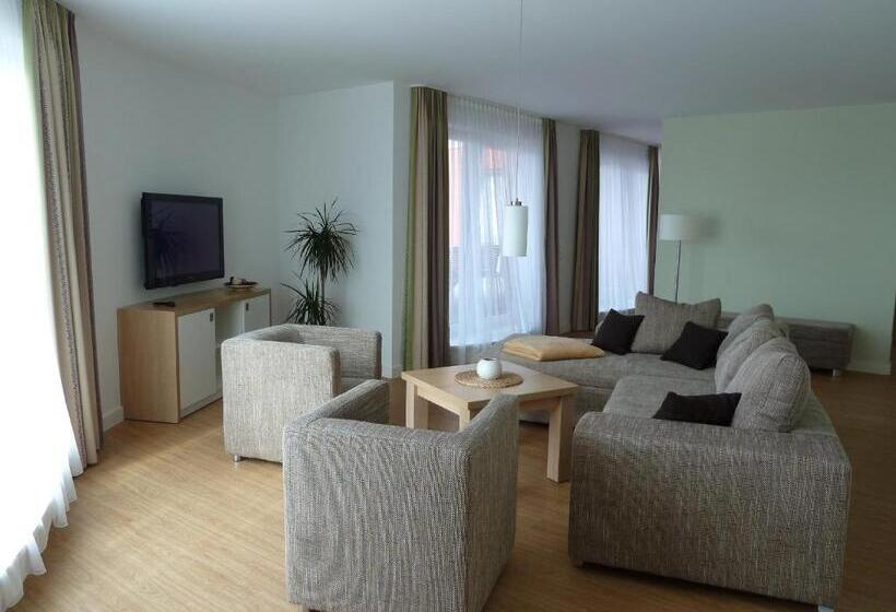 带1个卧室的顶楼公寓, Goor Und Apartmenthaus