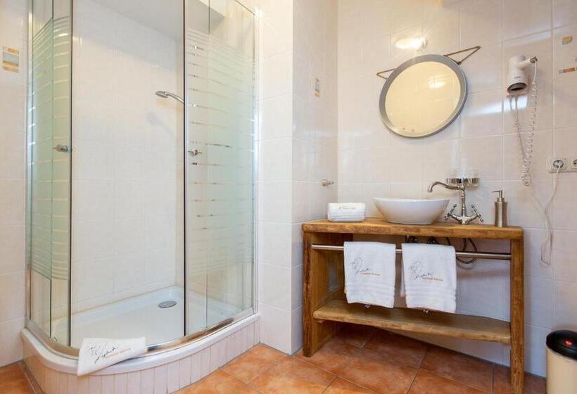 غرفة قياسية, Inselhof