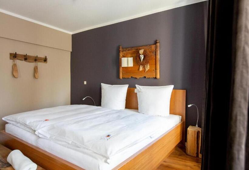 غرفة قياسية, Inselhof