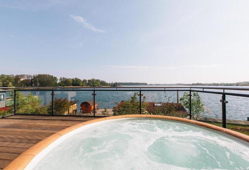 شقة غرفة واحدة, Inselhof