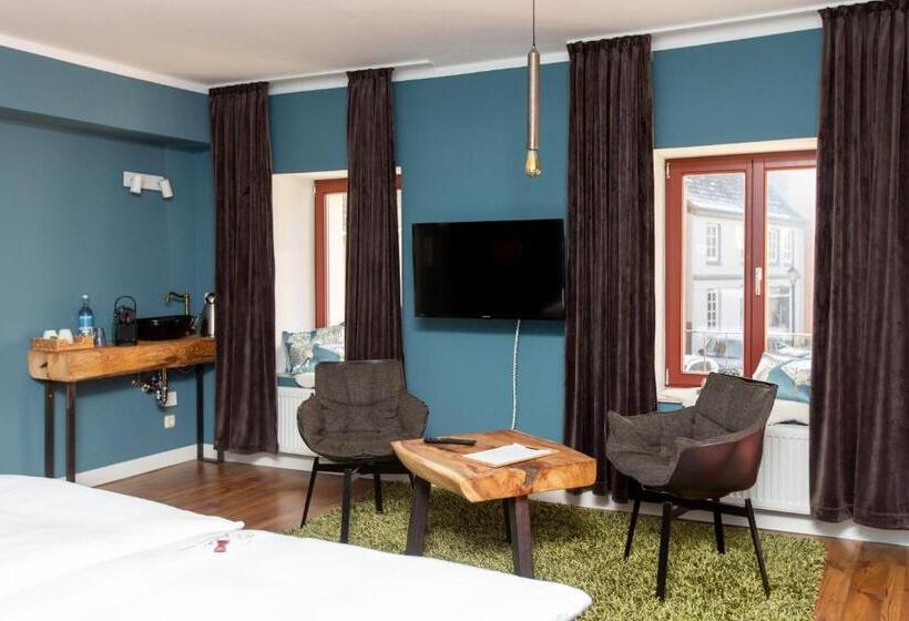 غرفة قياسية, Inselhof