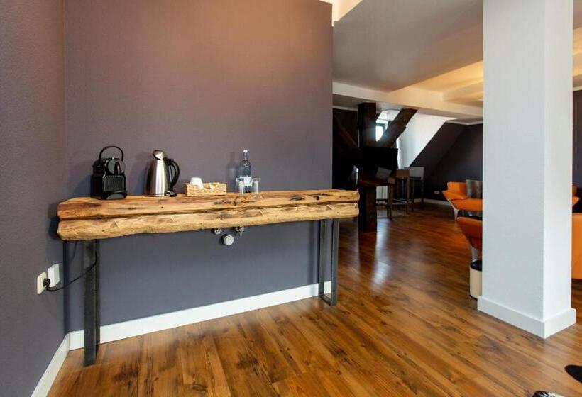 غرفة ديلوكس, Inselhof