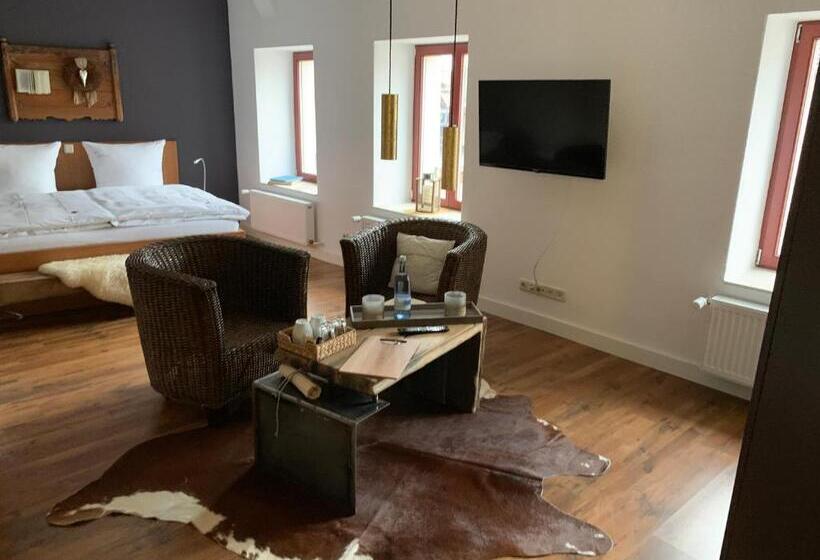 غرفة قياسية, Inselhof