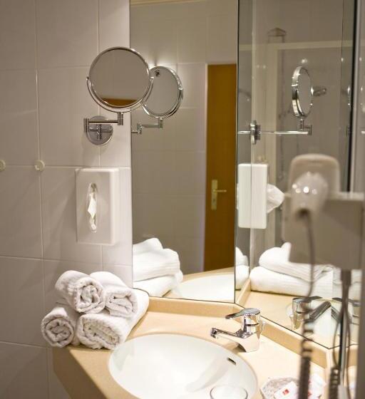 标准间带阳台, Neuwarft