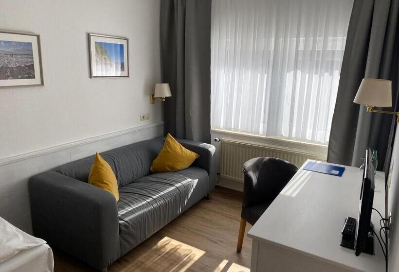 غرفة قياسية فردية, Norddeutscher Hof