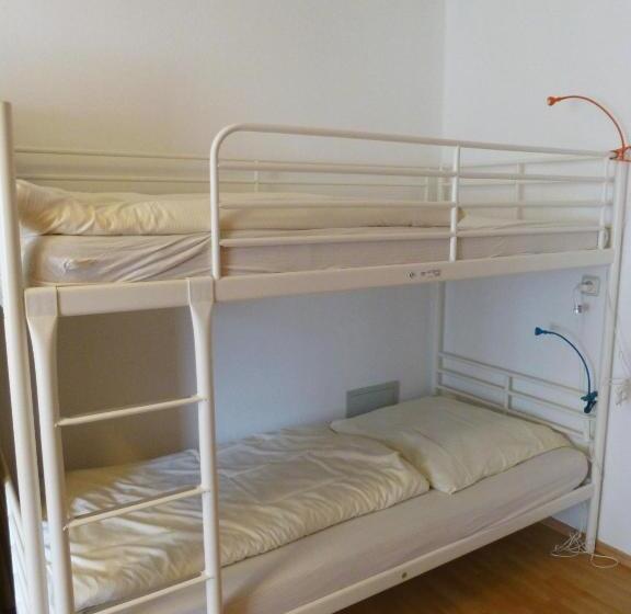 ファミリールーム, Tanneneck