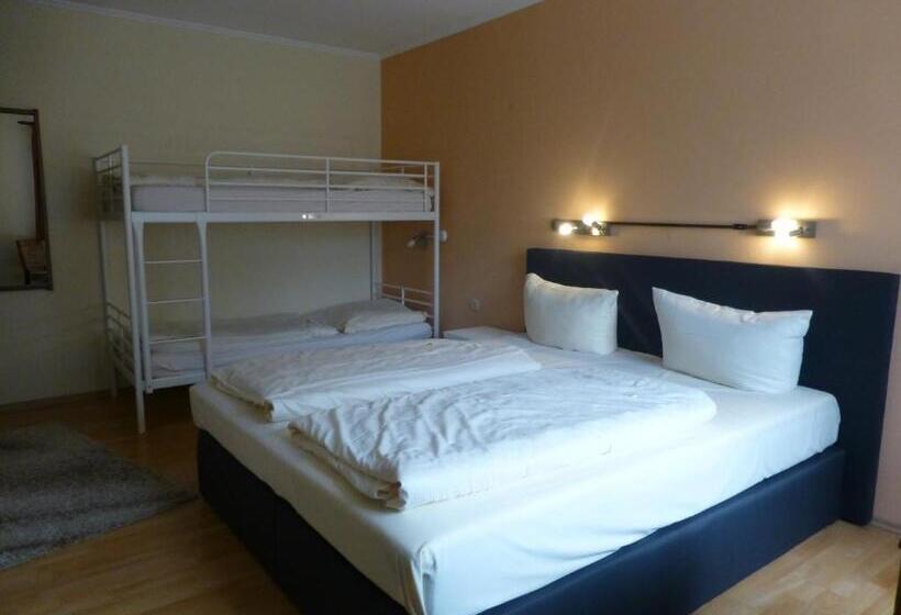 ファミリールーム, Tanneneck