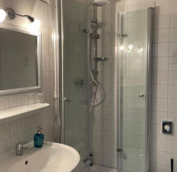 标准间带阳台, Pension Villa Frohsinn Sellin Auf Rügen