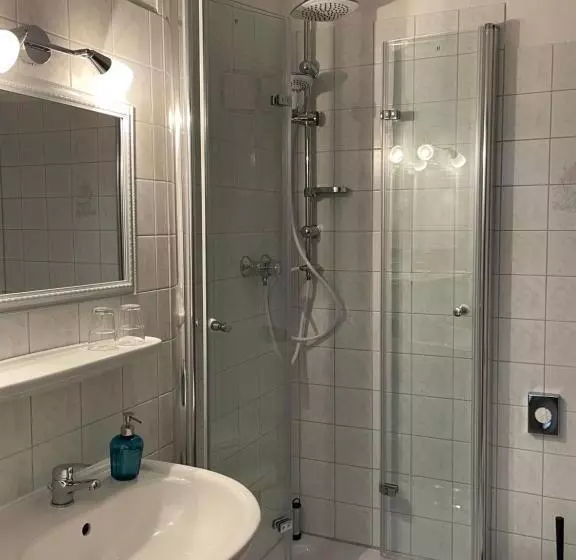 スタンダードシングルルーム, Pension Villa Frohsinn Sellin Auf Rügen