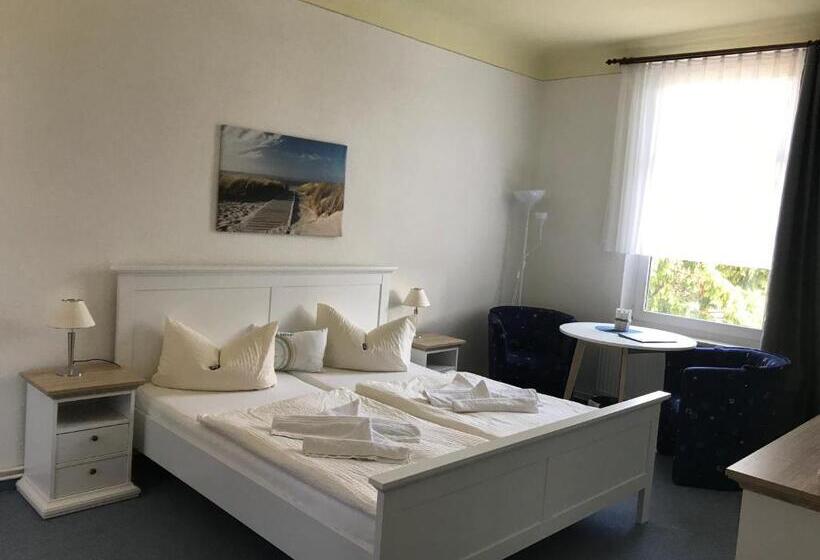 标准间带阳台, Pension Villa Frohsinn Sellin Auf Rügen