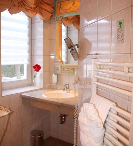 주니어 스위트 발코니, Romantik Im Hotel Villa Röhl