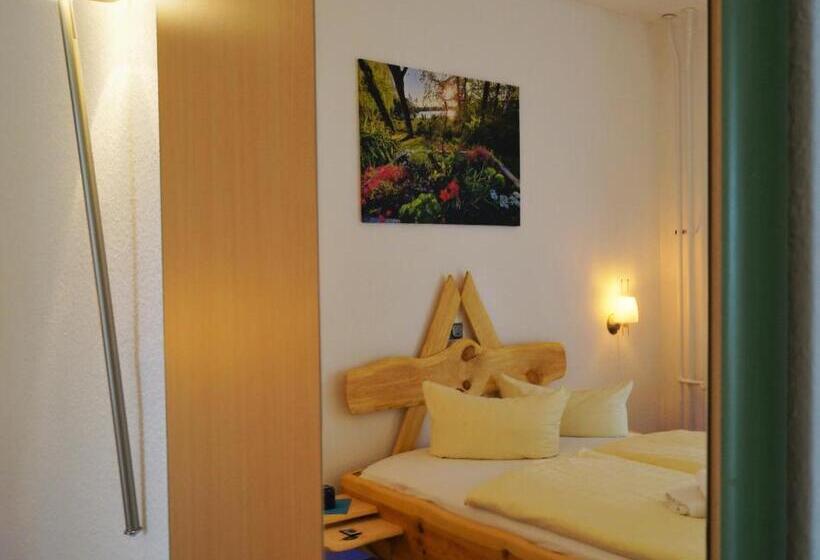 اتاق استاندارد, Waldhotel Am See Berlin Schmöckwitz