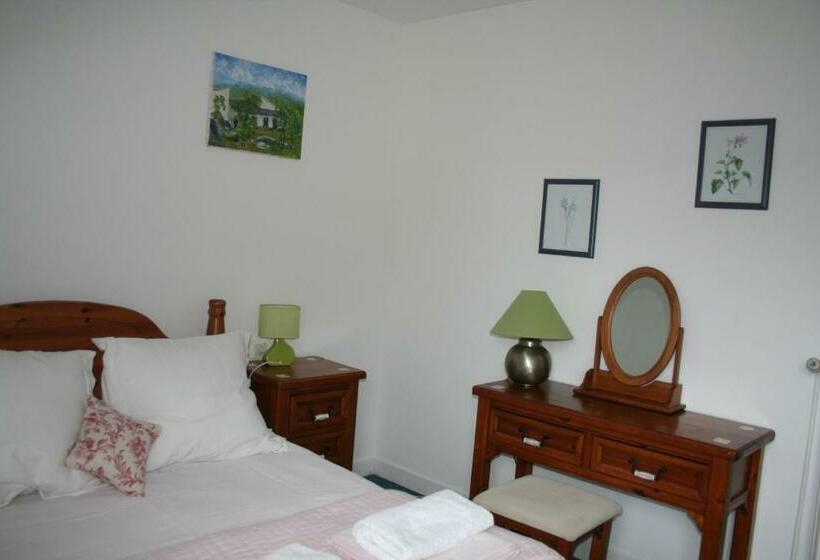 غرفة قياسية, Les Rochers