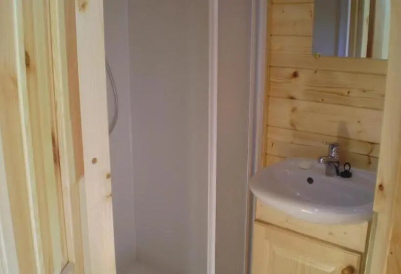 Standard room with outdoor bath, Les Roziers   Roulotte