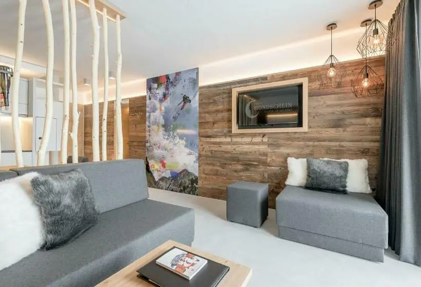 Sviitti Parveke, Mondschein Hotel & Chalet