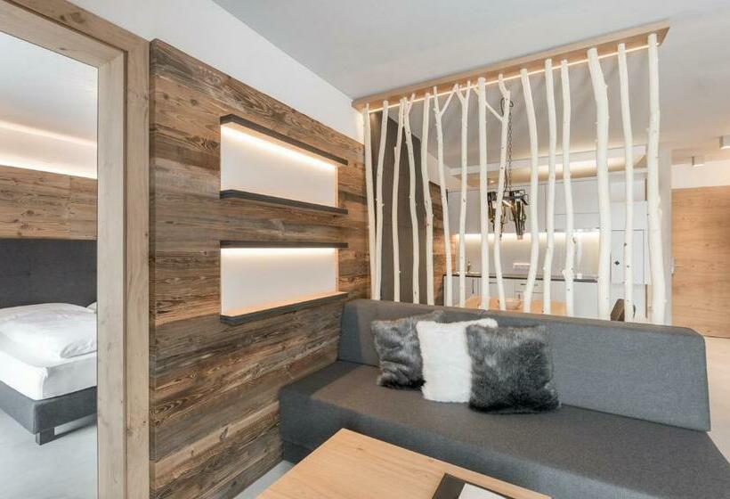 발코니가 있는 스위트, Mondschein Hotel & Chalet