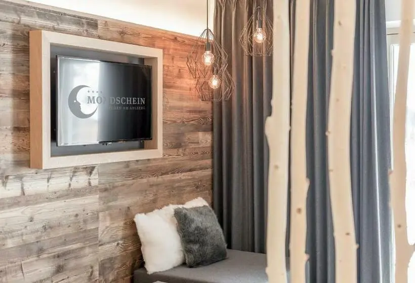 Sviitti Parveke, Mondschein Hotel & Chalet
