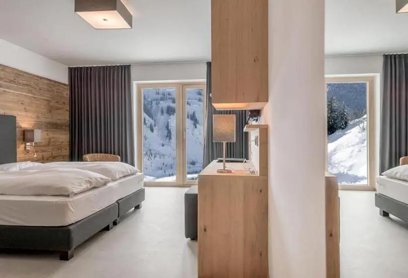 Superior-perhehuone, Mondschein Hotel & Chalet